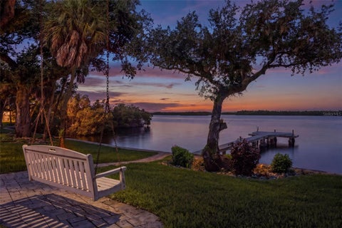 Photo of 2805 Gulf City Road, Ruskin, FL 33570 (MLS # TB8550774)