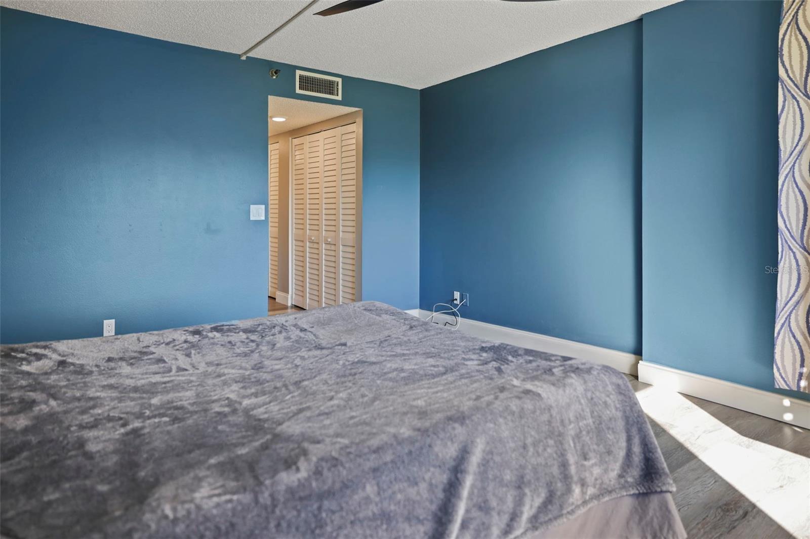 BOCA VISTA CONDO - Residential Lease