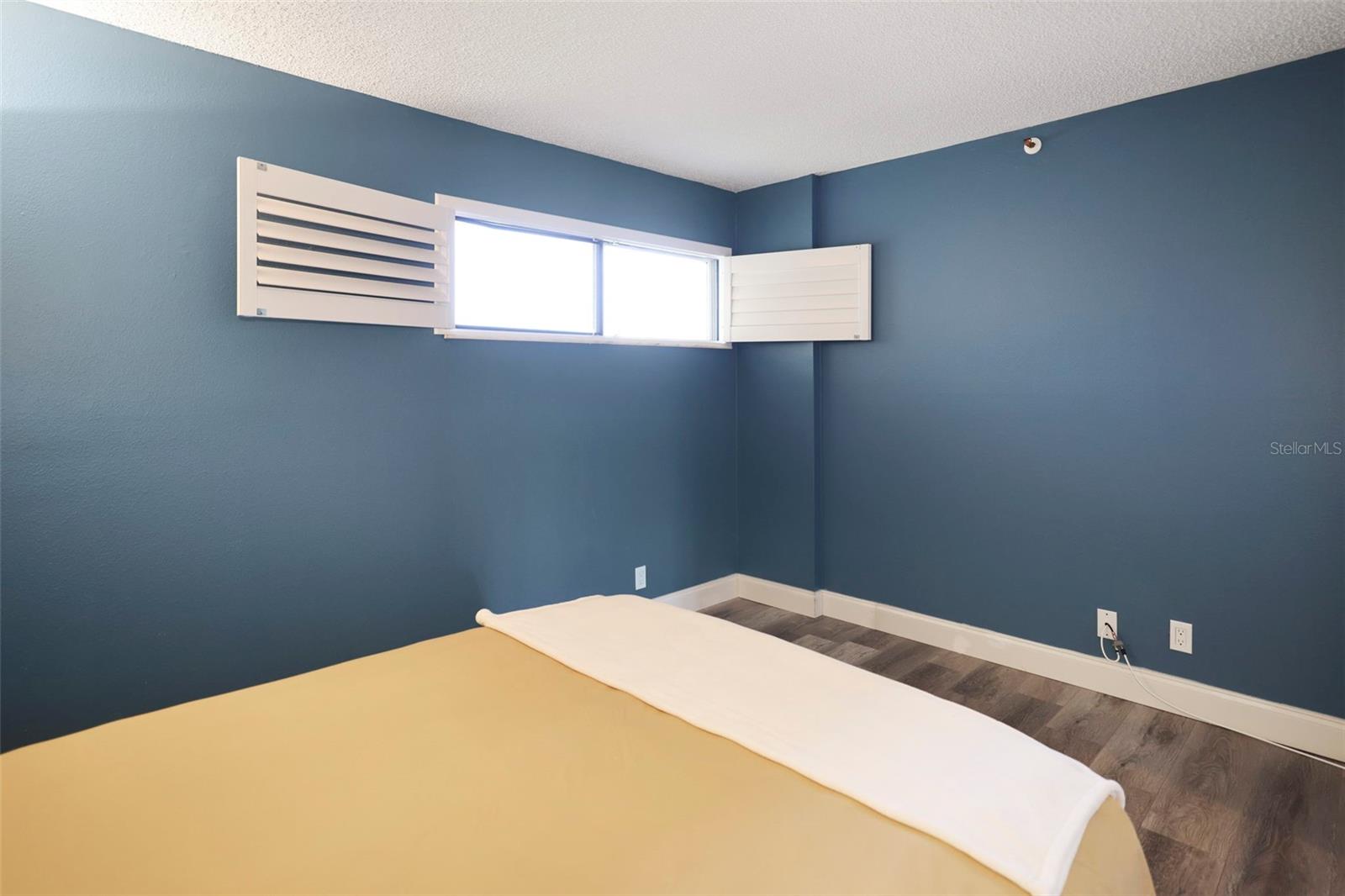 BOCA VISTA CONDO - Residential Lease