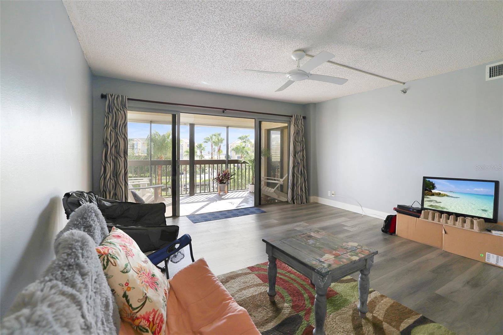 BOCA VISTA CONDO - Residential Lease