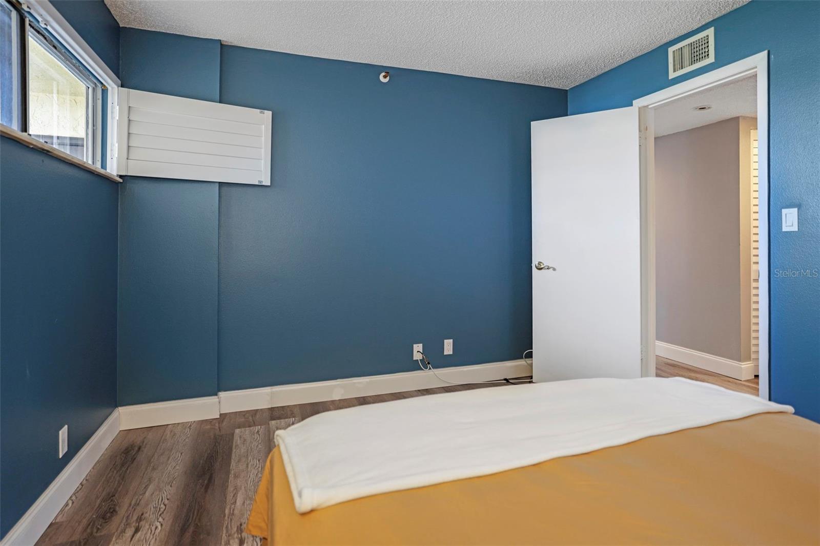 BOCA VISTA CONDO - Residential Lease