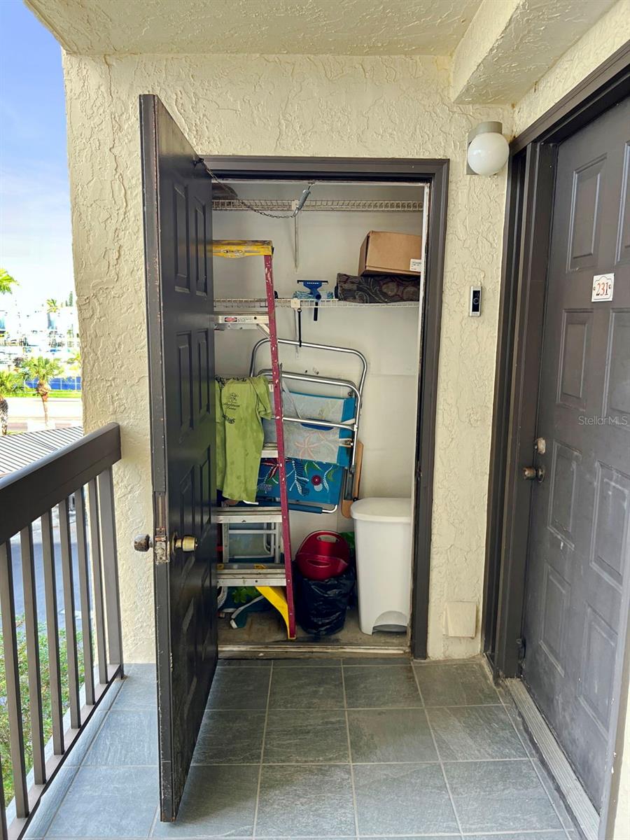 BOCA VISTA CONDO - Residential Lease