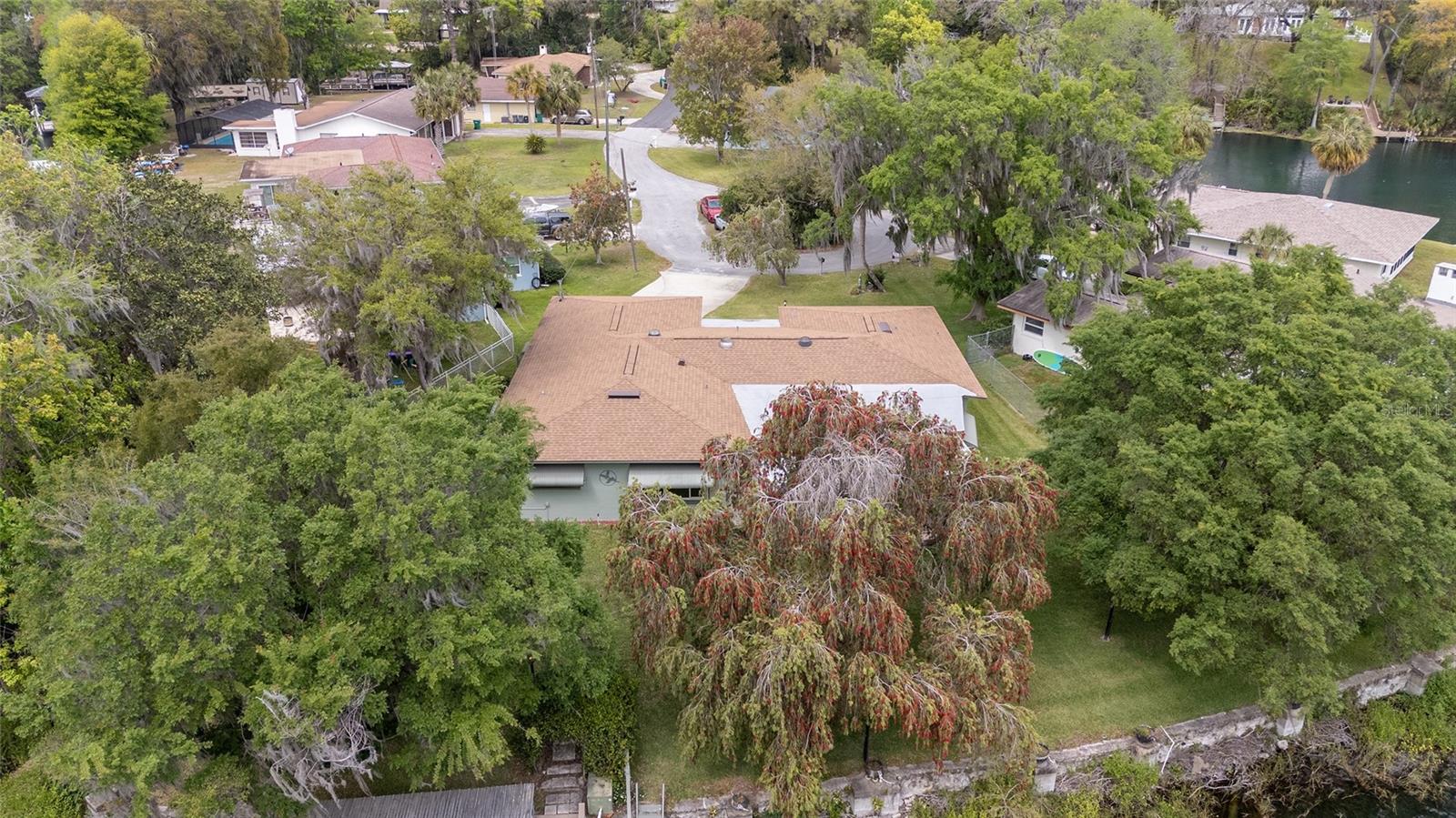 RIPPLING WATERS - Residential