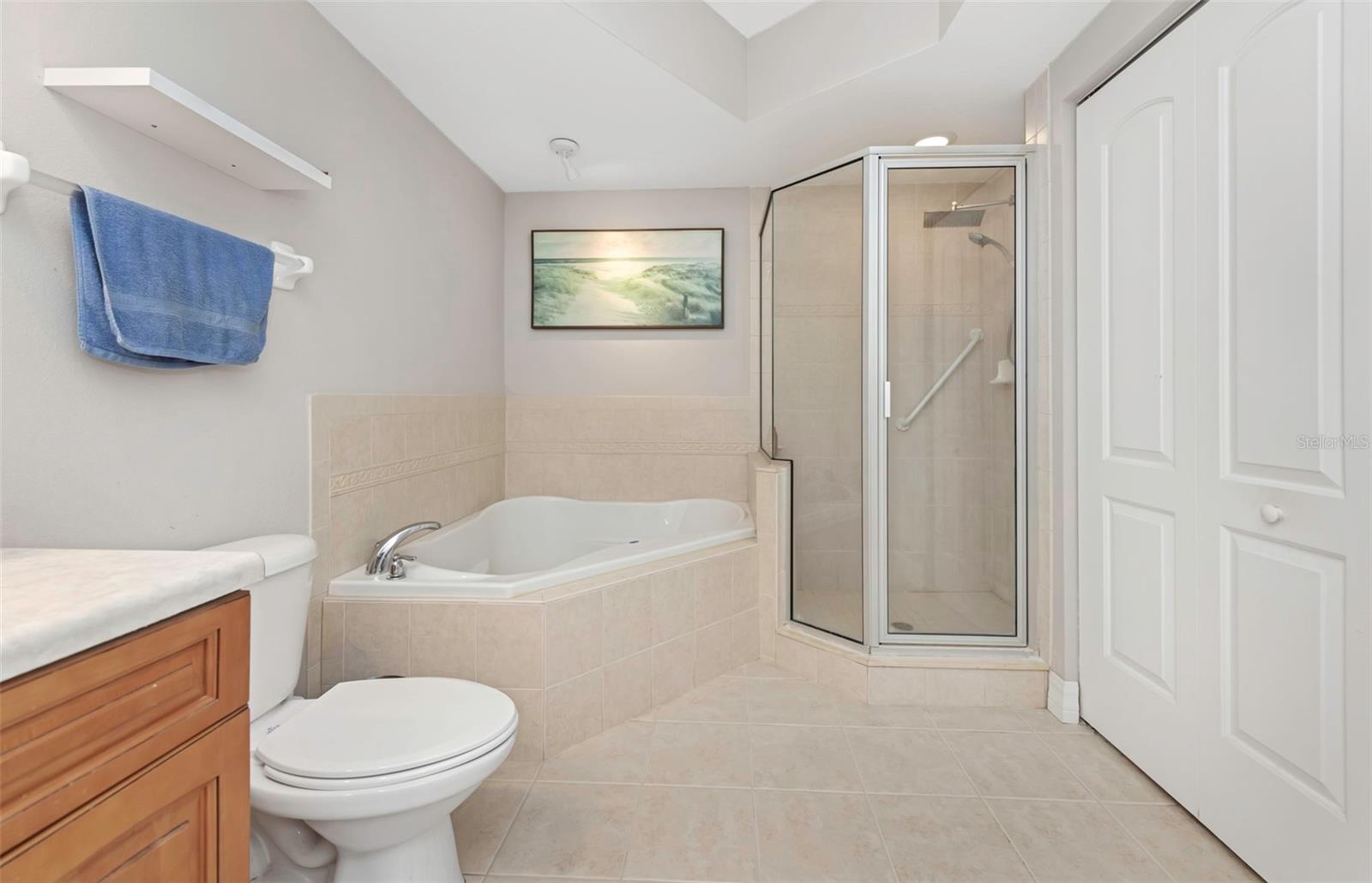 SEAVIEW PLACE - Residential