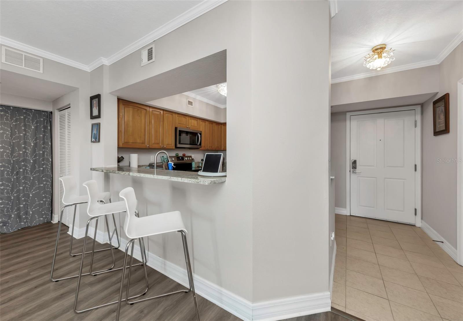 SEAVIEW PLACE - Residential