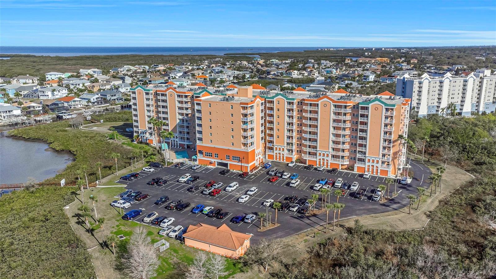 SEAVIEW PLACE - Residential