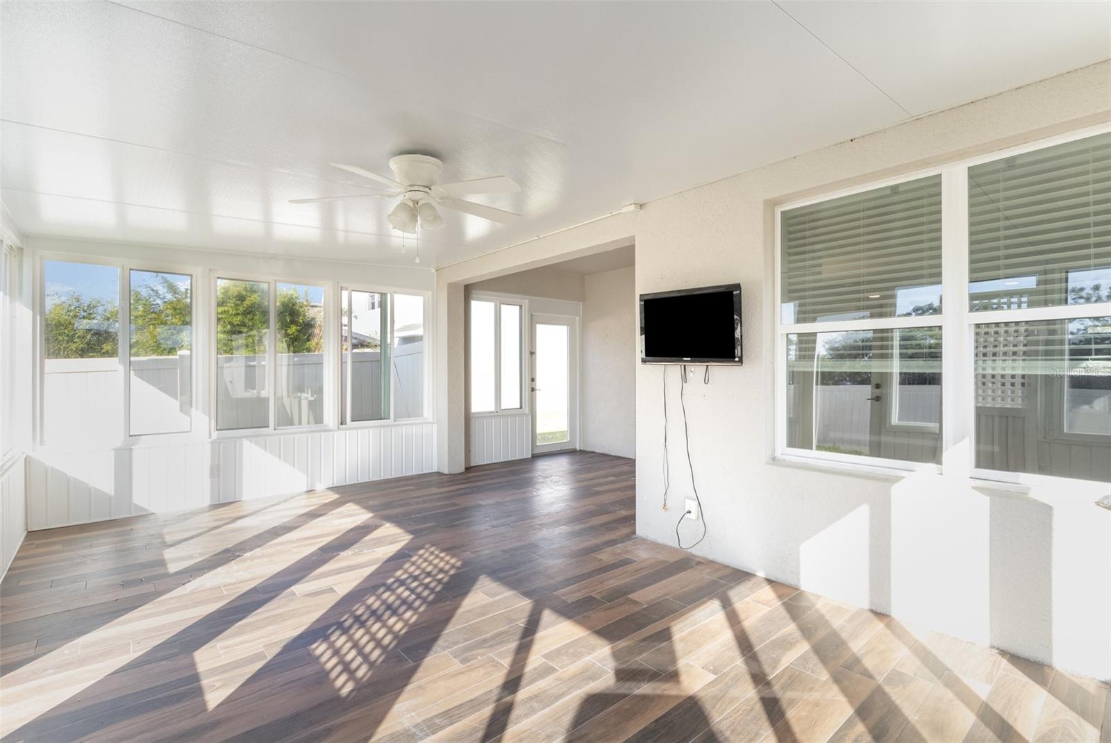 HOLLY ESTATES PHASE 2 - Residential