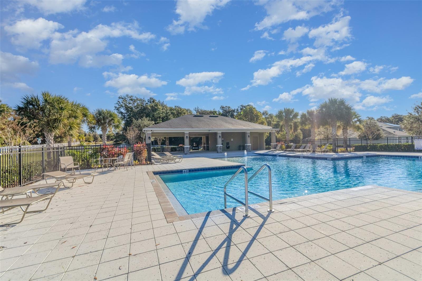 HOLLY ESTATES PHASE 2 - Residential