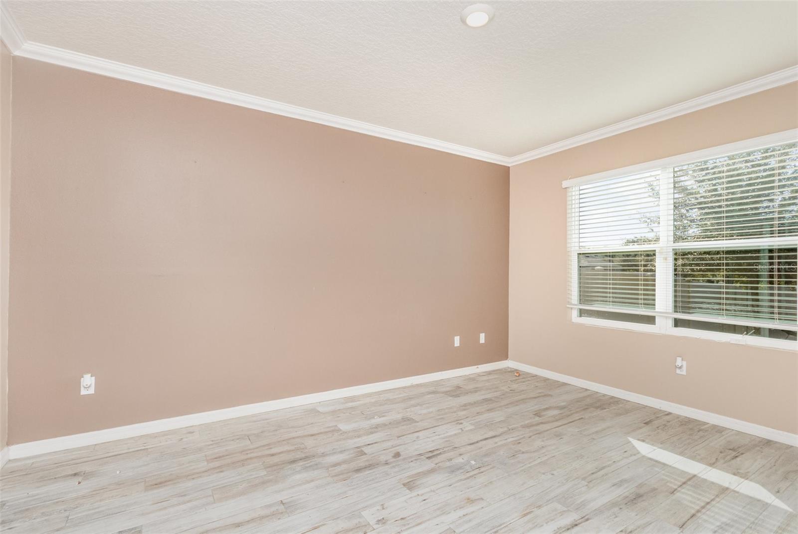 HOLLY ESTATES PHASE 2 - Residential