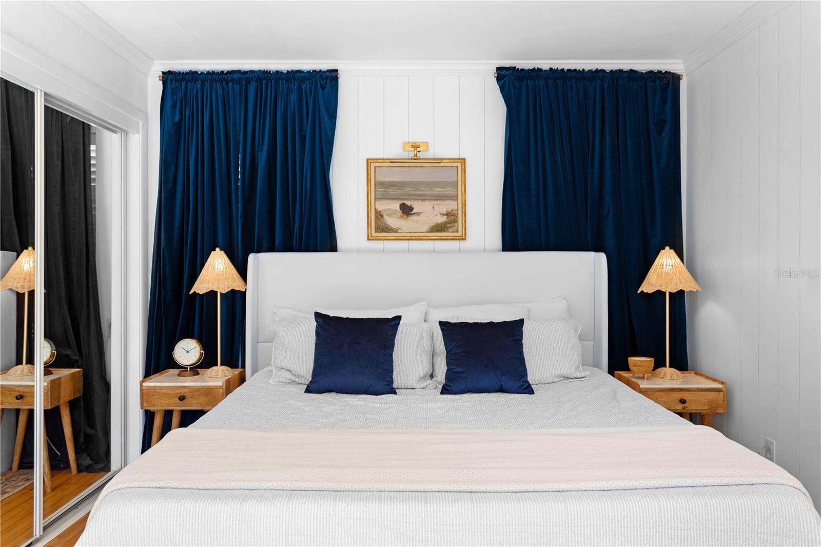 MEADOW LAWN 8TH ADD - Residential