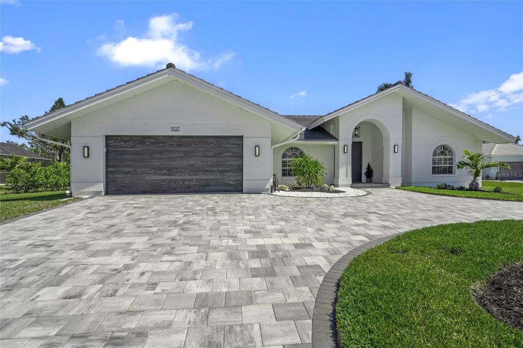 Photo of 1527 Buoy Lane, Osprey, FL 34229 (MLS # A4654172)