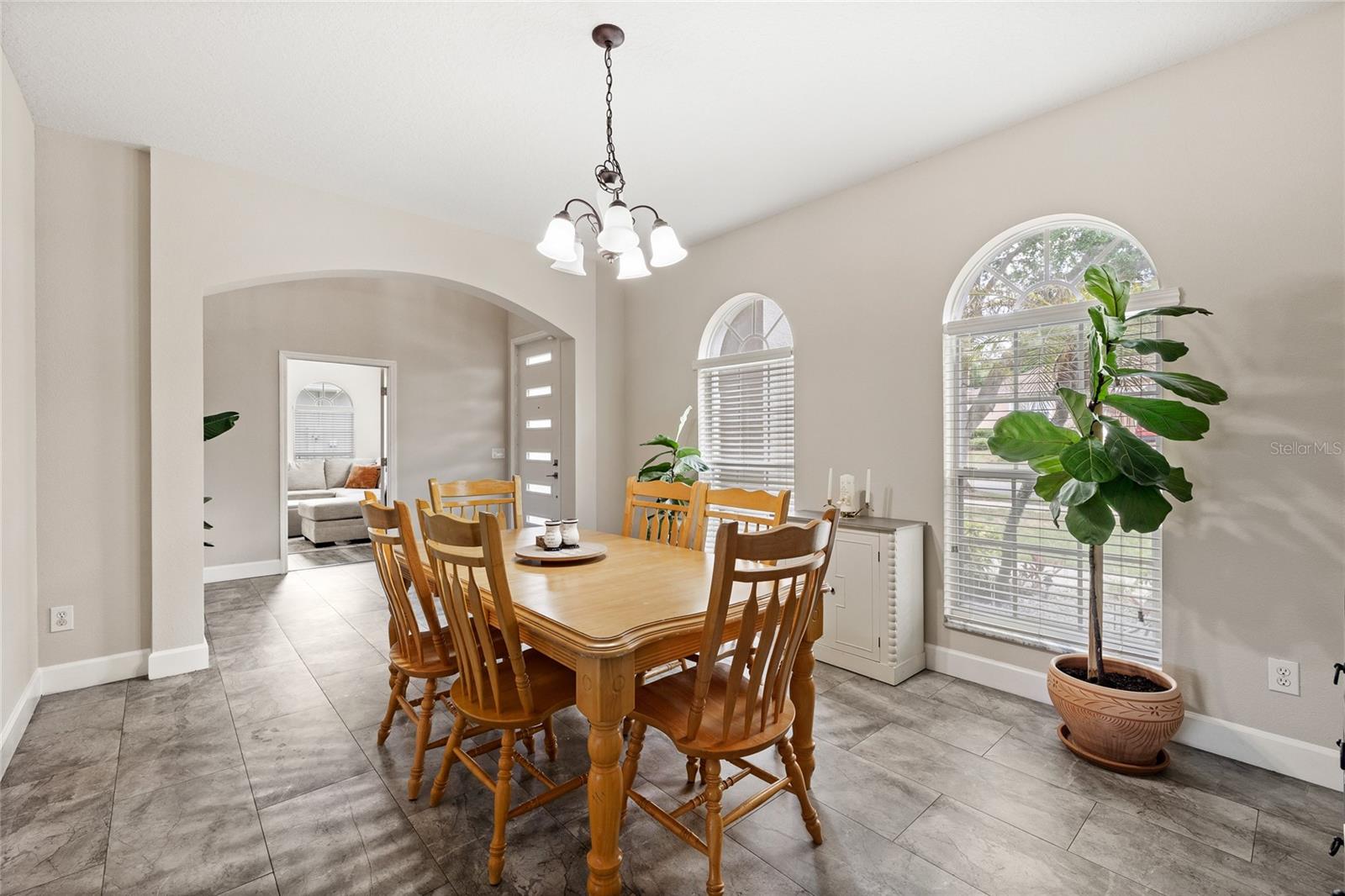 FORESTBROOKE PH 01 Q - Residential