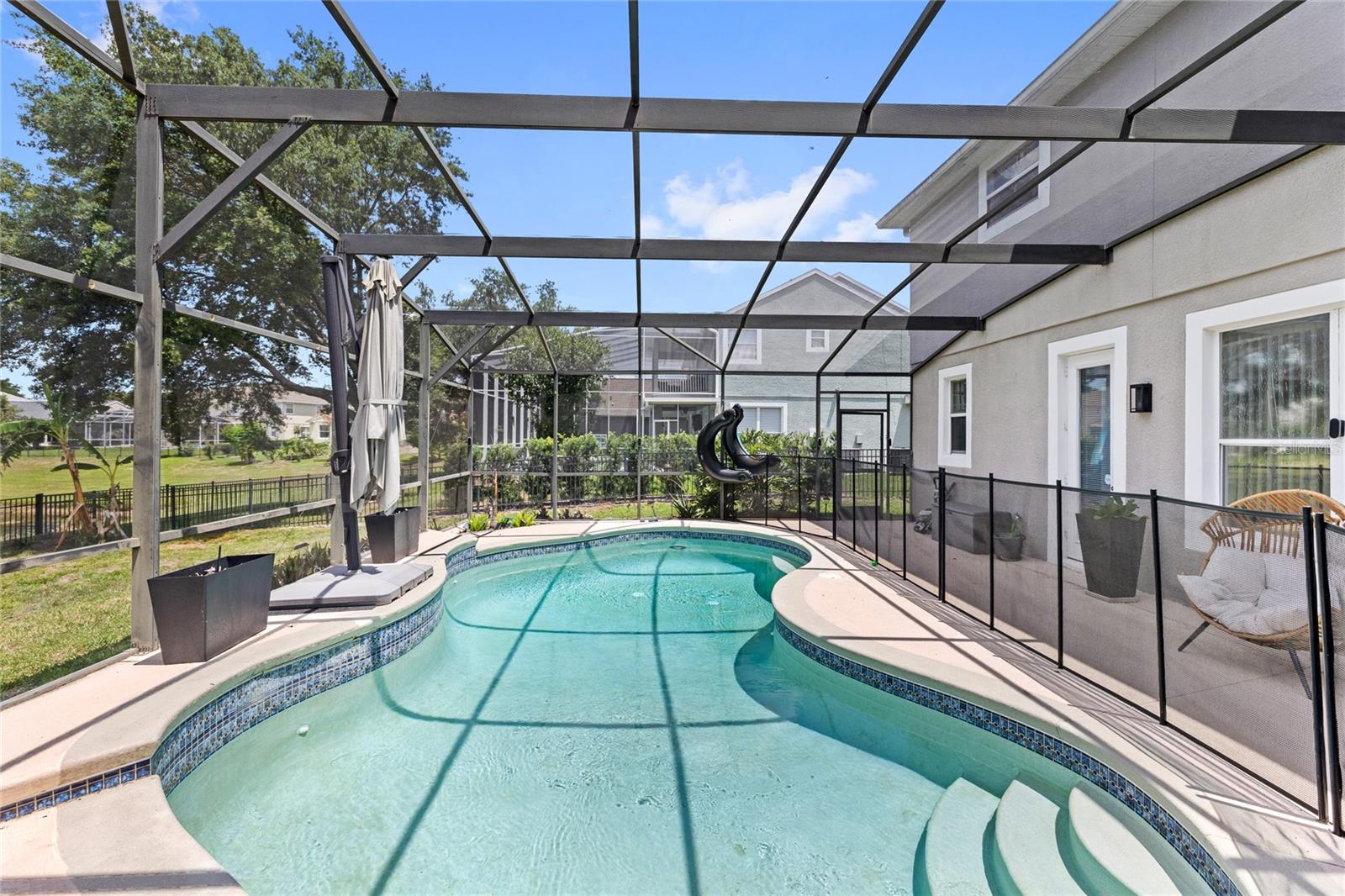 3190 FARLAND DRIVE
