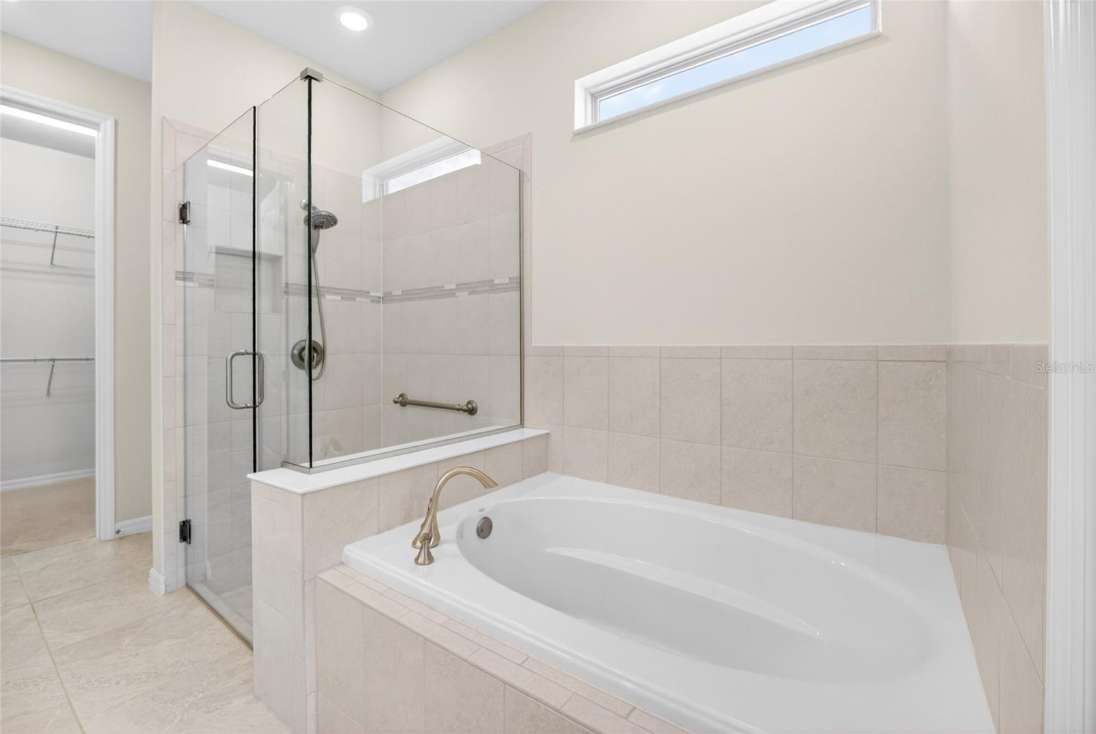 STONE CREEK - Residential