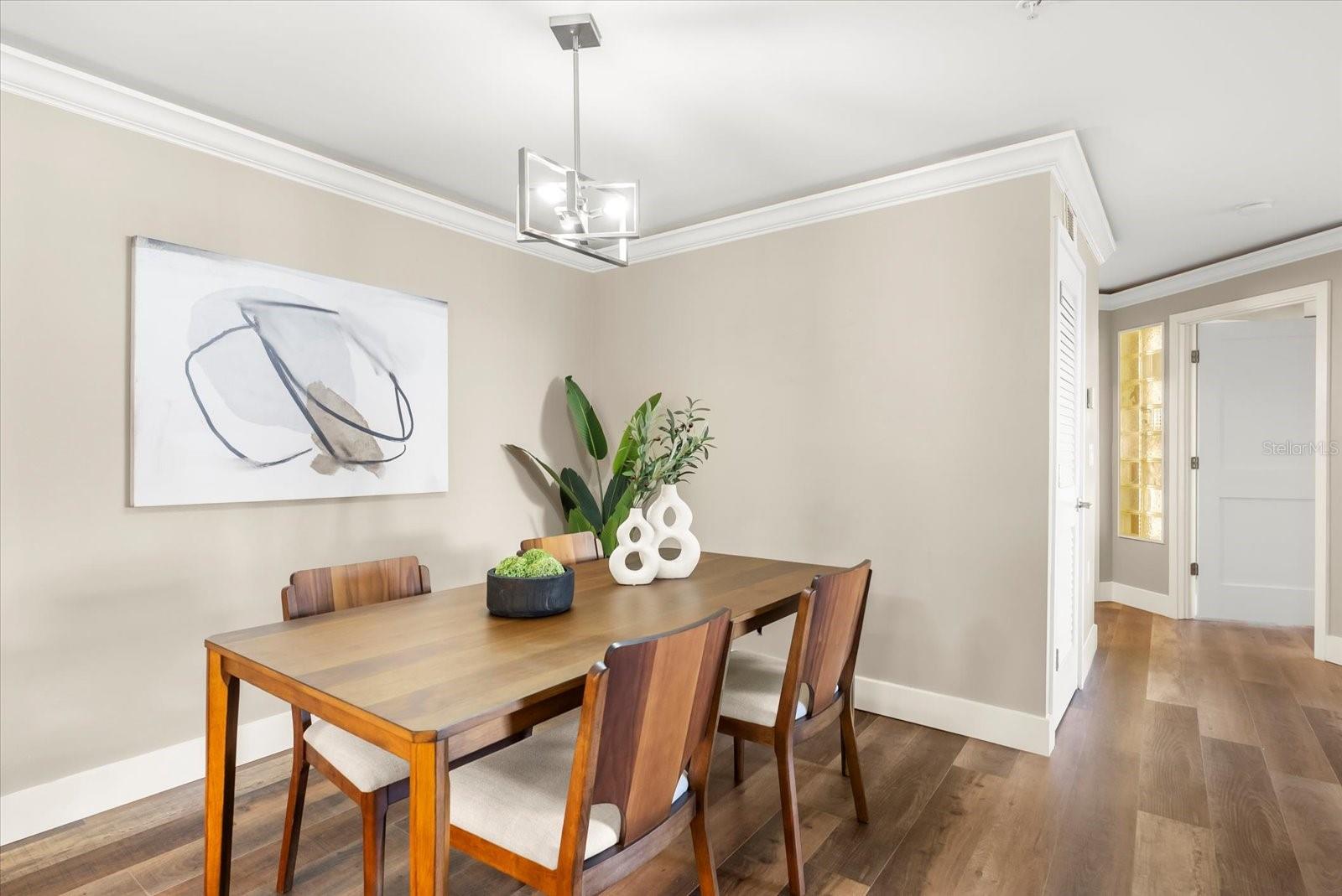 VILLAS AT LAKESIDE A CONDO - Residential