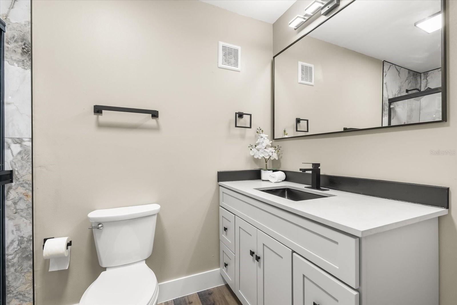 VILLAS AT LAKESIDE A CONDO - Residential