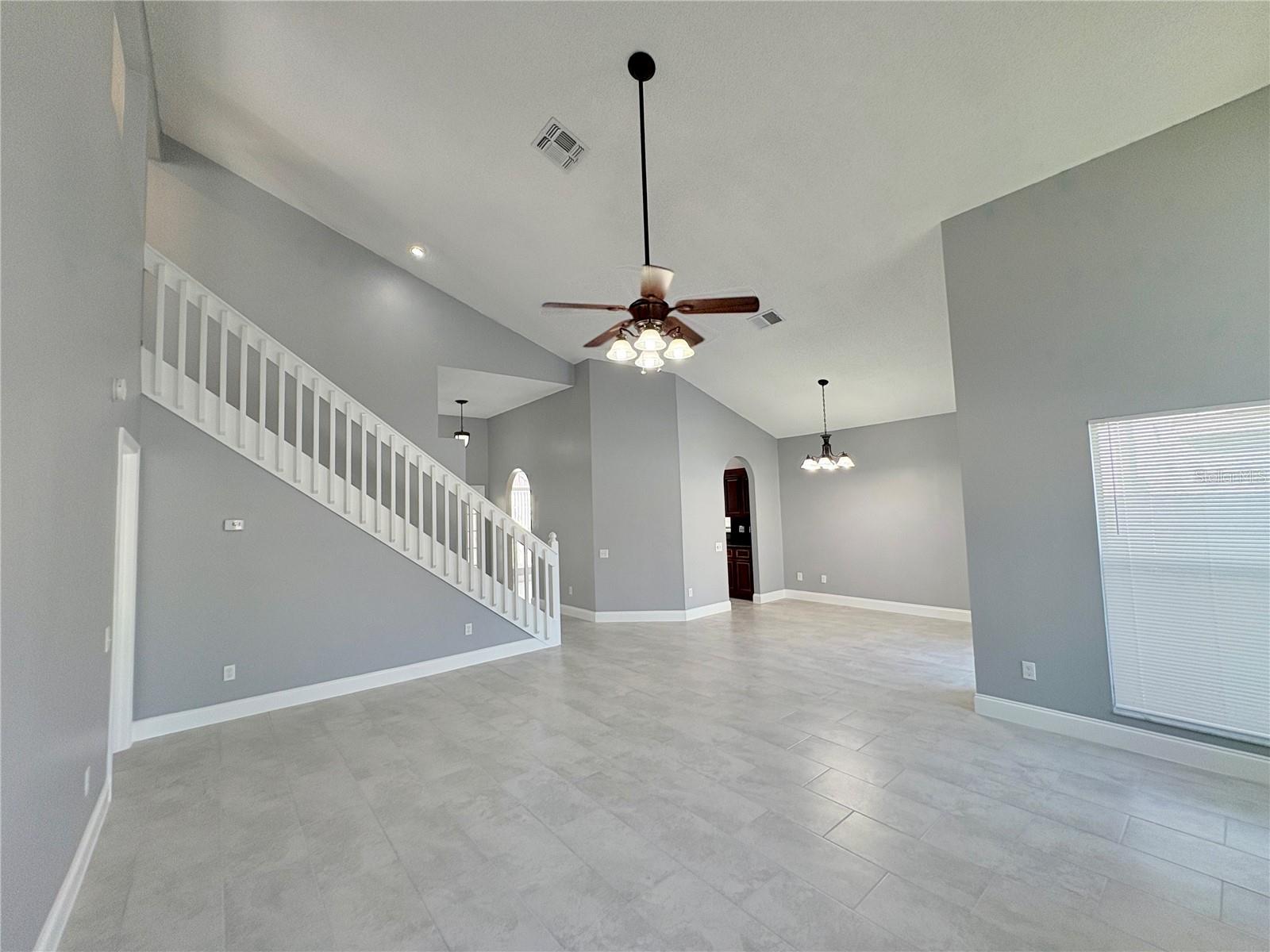 SOUTHCHASE UNIT 10 - Residential