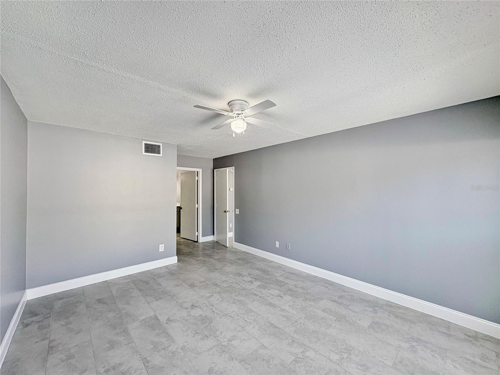 SOUTHCHASE UNIT 10 - Residential