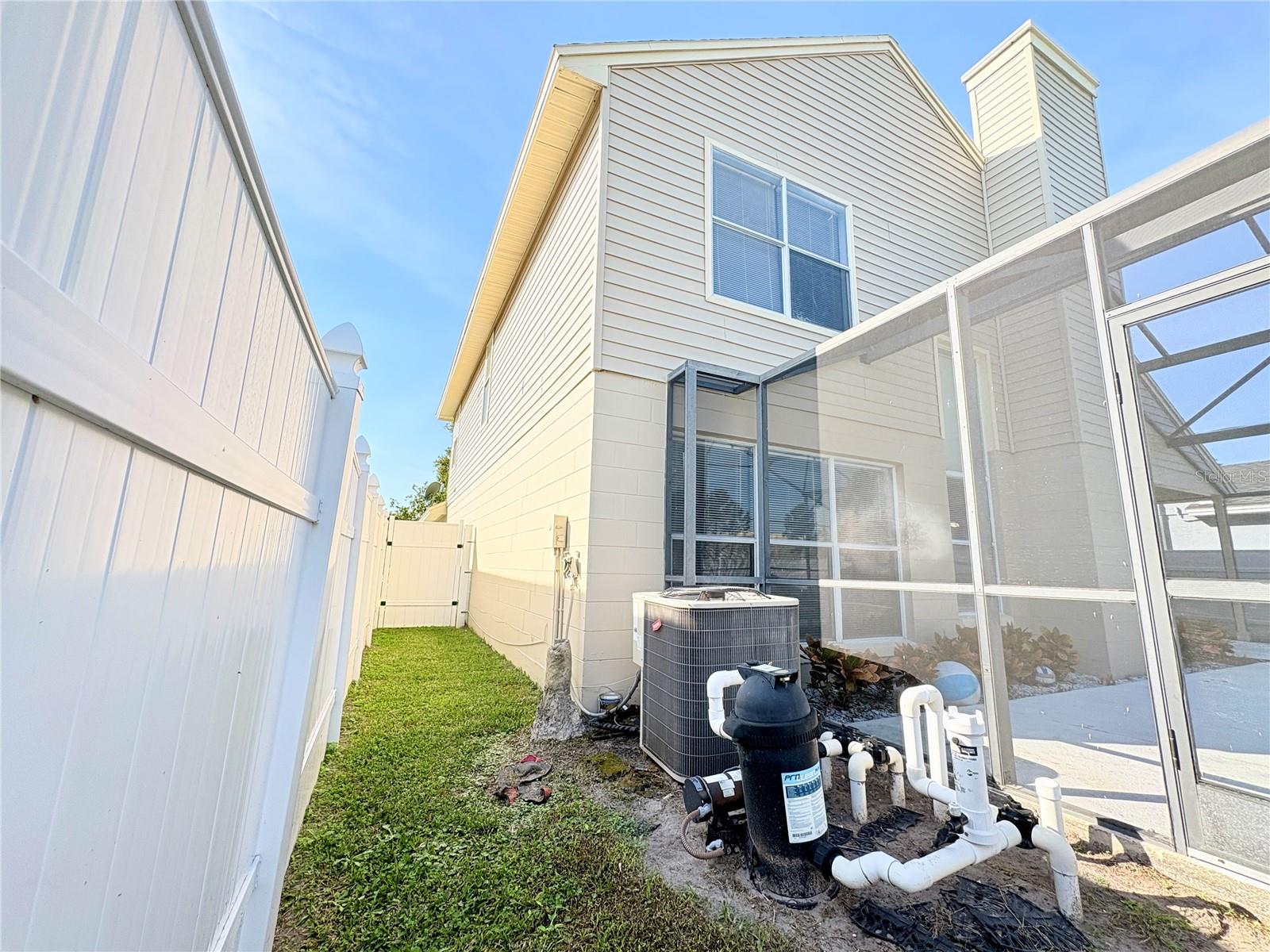 SOUTHCHASE UNIT 10 - Residential