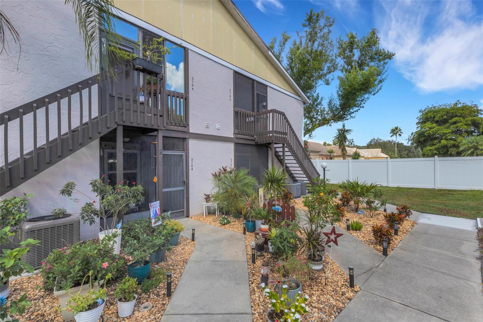 MIRROR LAKE SEC 3 - Residential