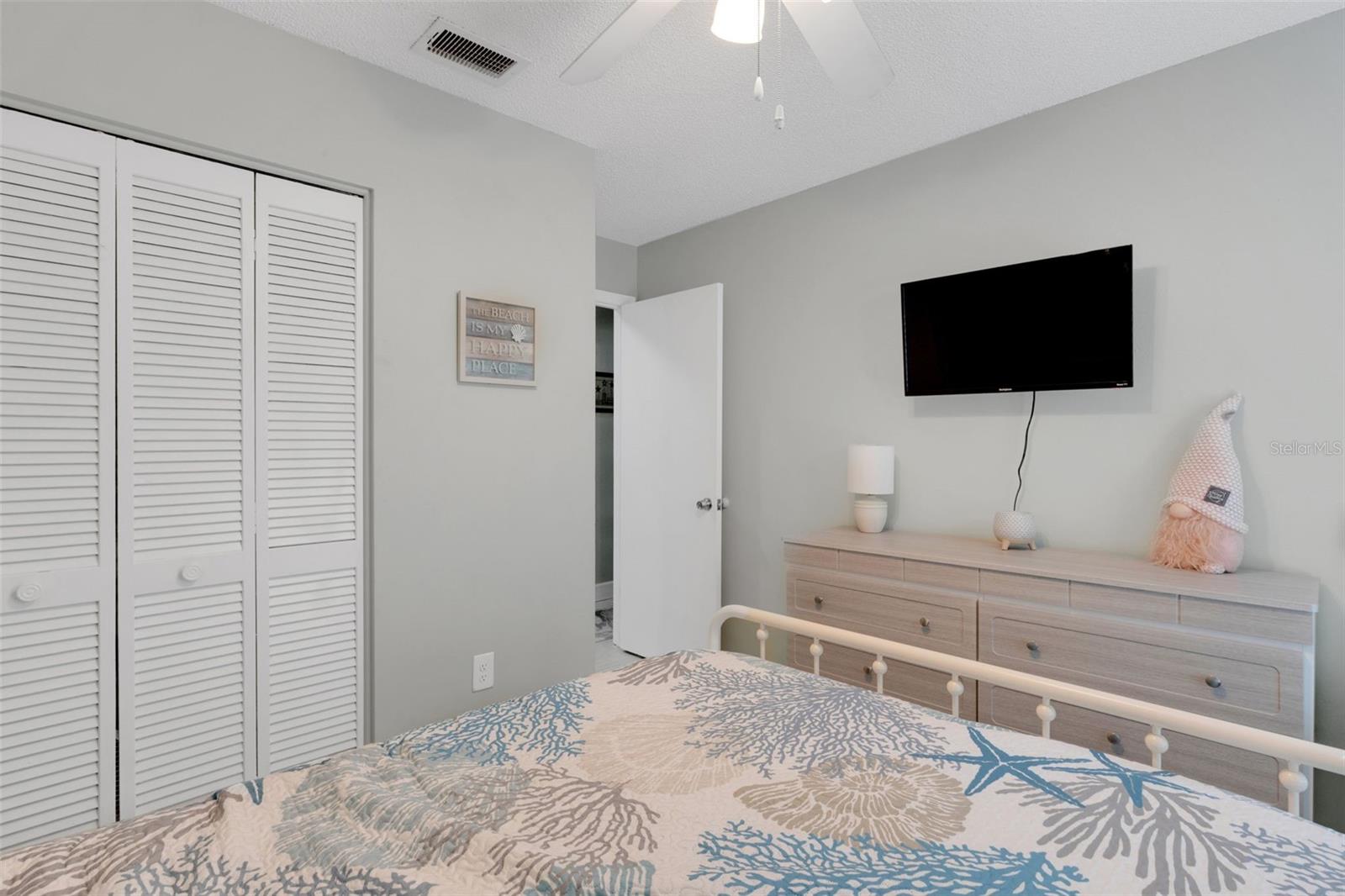 MIRROR LAKE SEC 3 - Residential