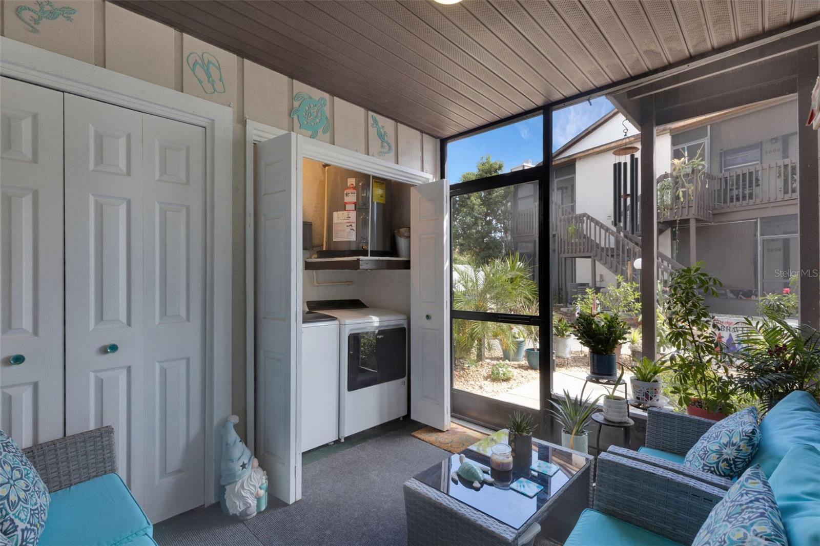 MIRROR LAKE SEC 3 - Residential