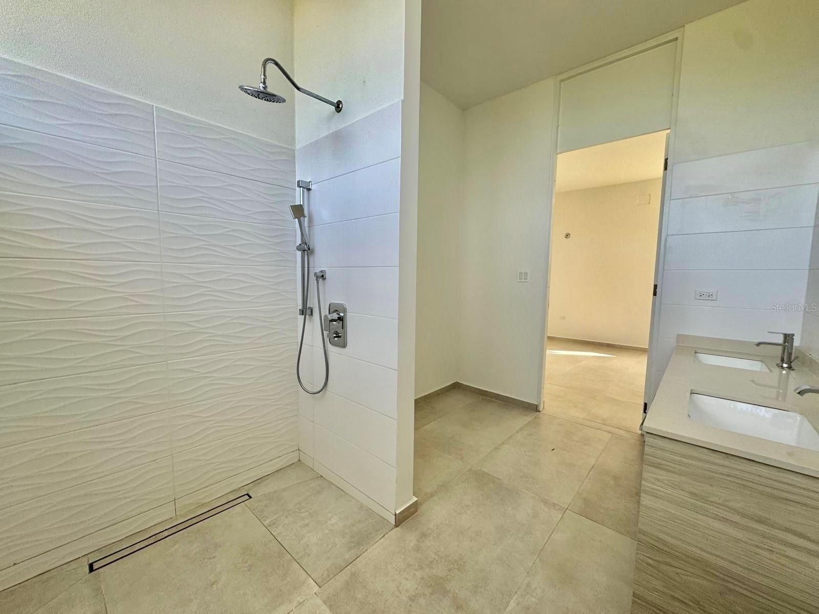 D’ COVE - Residential