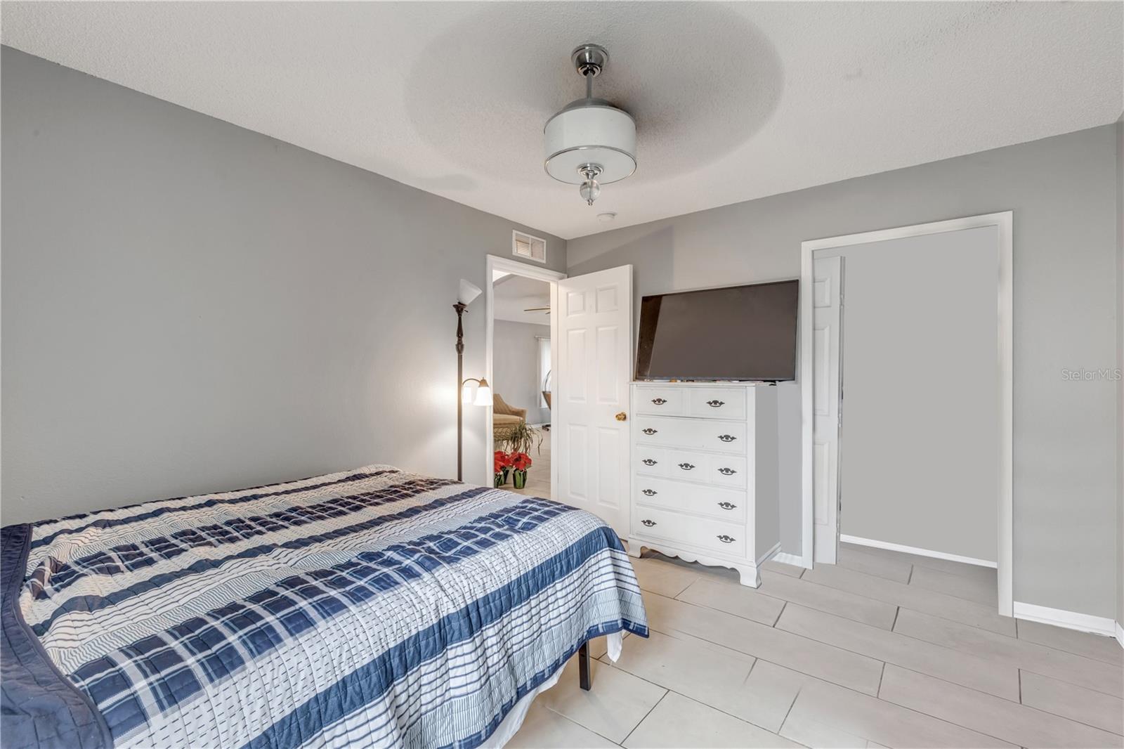 DELTONA LAKES UNIT 42 - Residential