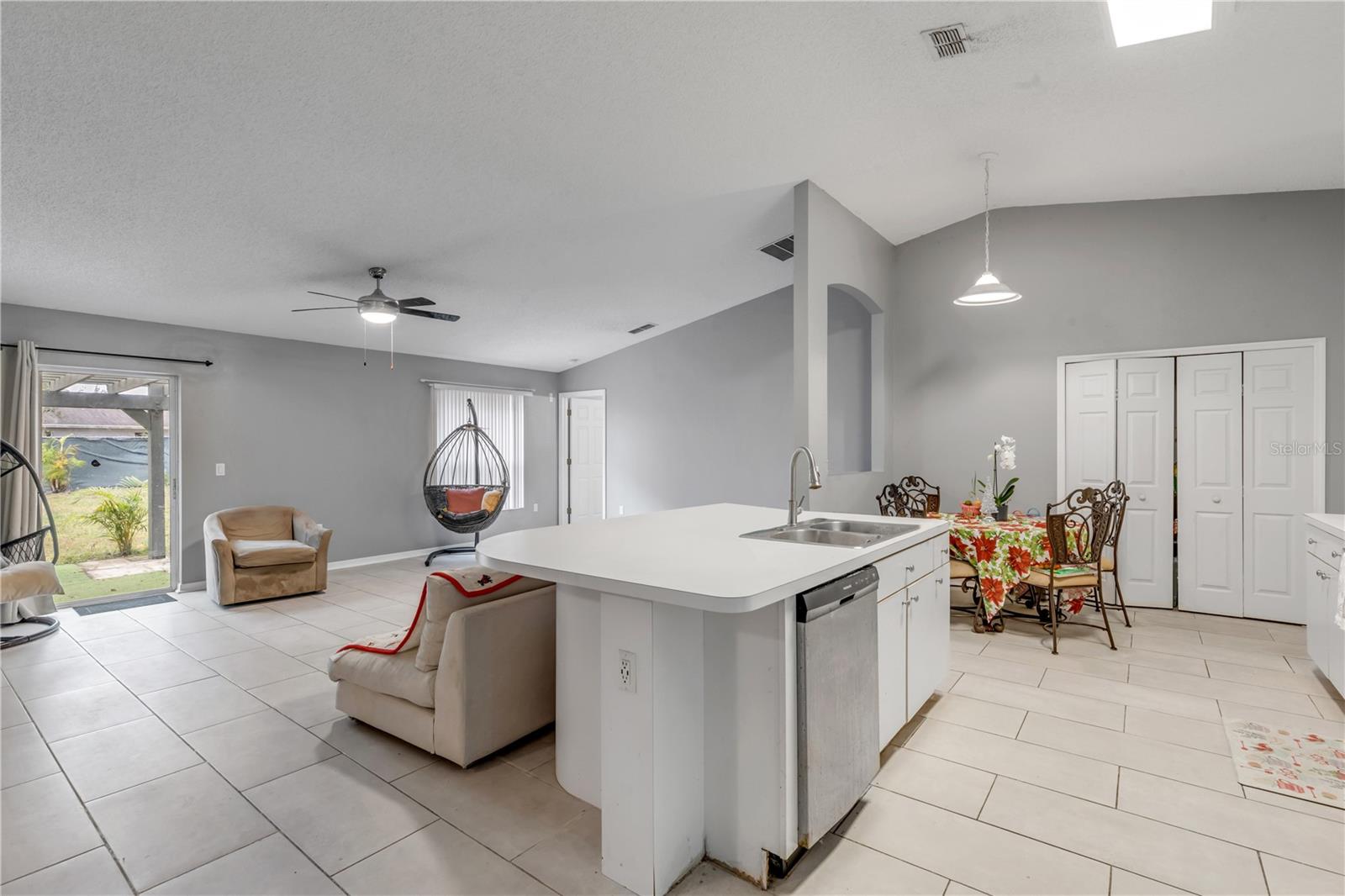 DELTONA LAKES UNIT 42 - Residential