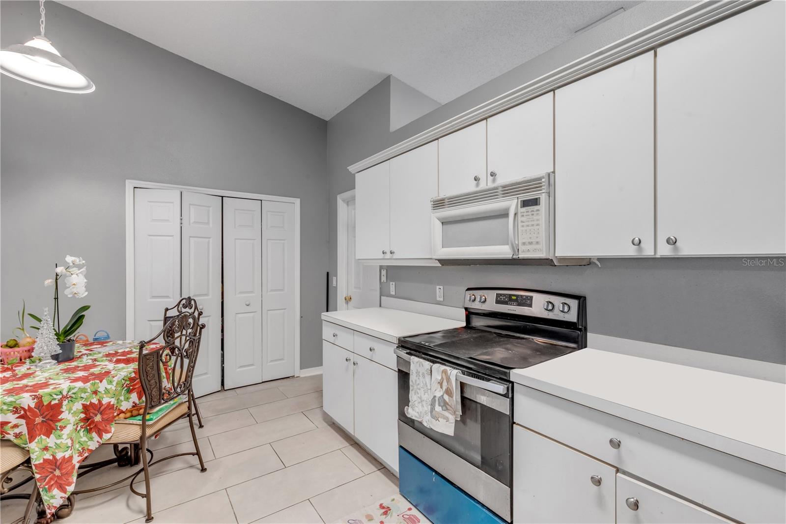 DELTONA LAKES UNIT 42 - Residential