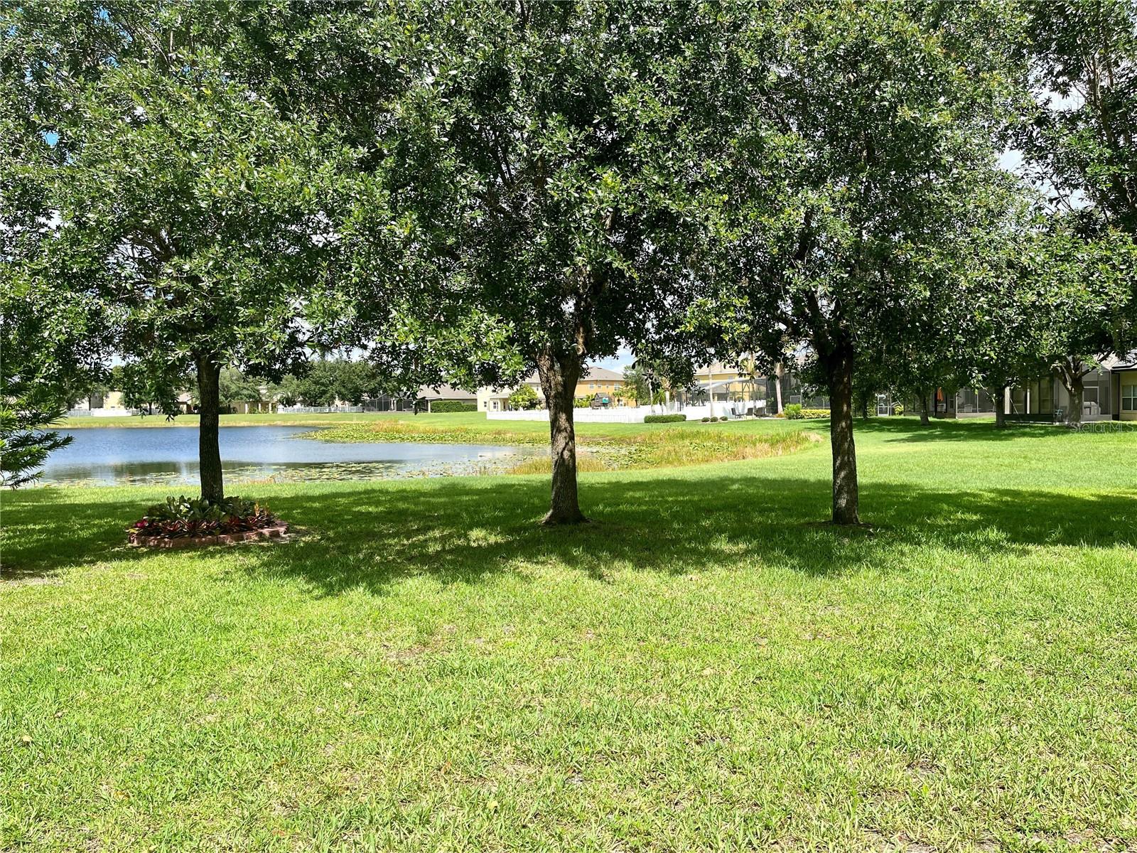 WOODLAND LAKES - Residential Lease