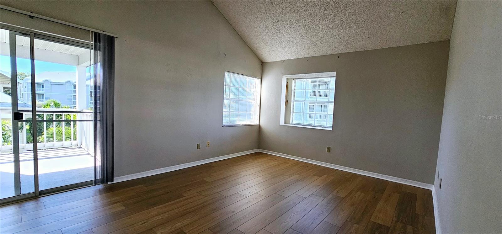STONES THROW CONDO - Residential Lease