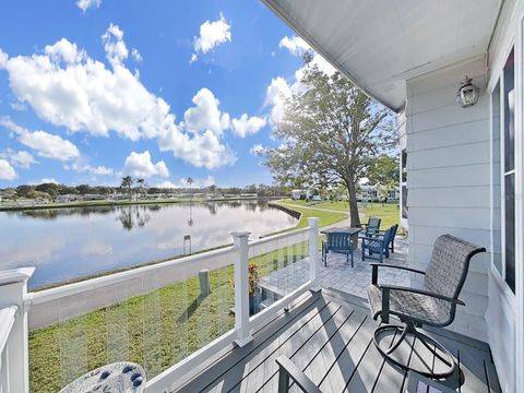 A home in LAKELAND