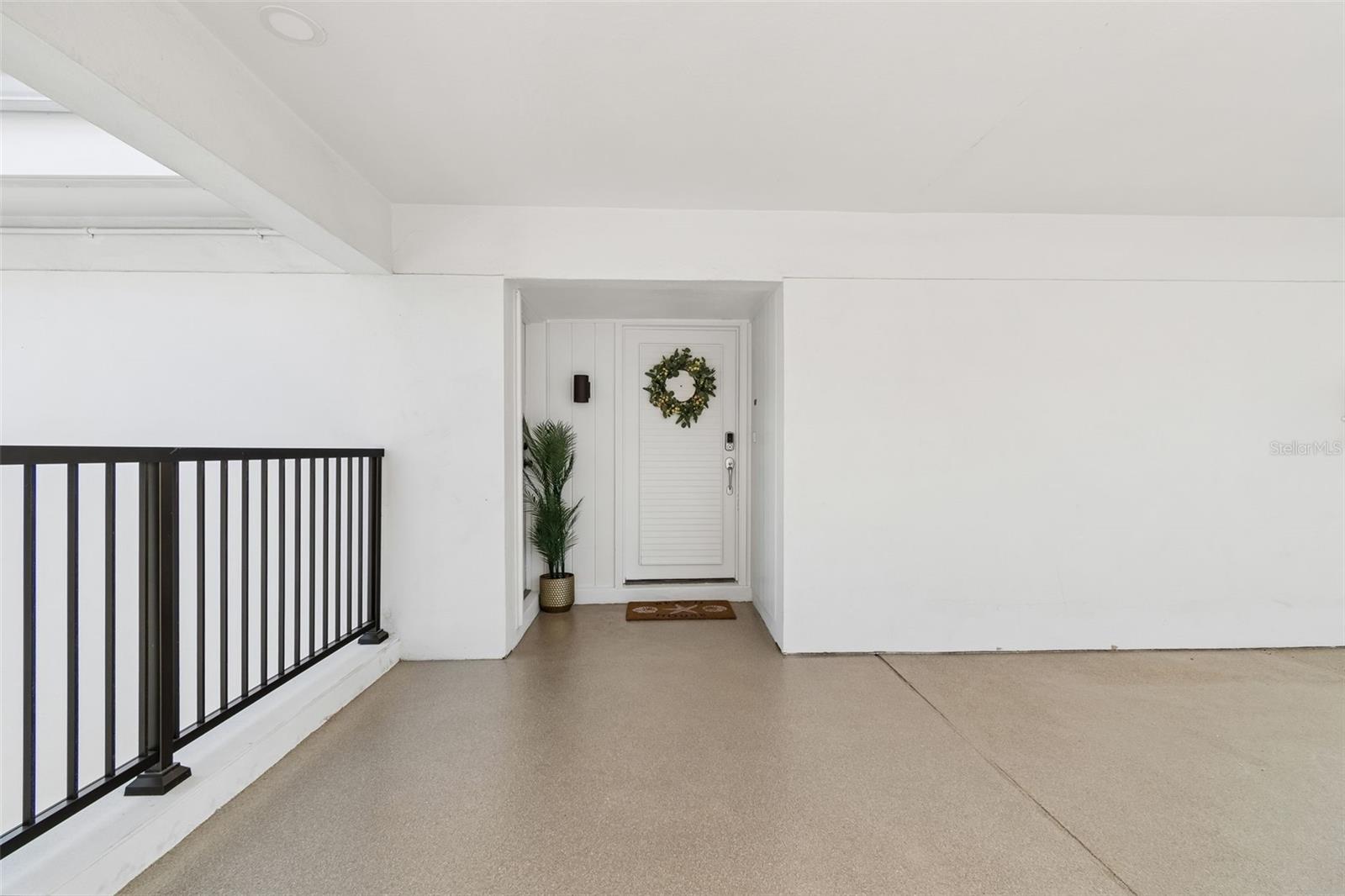 BAY ISLAND CONDO ISLAND ESTATES - Residential