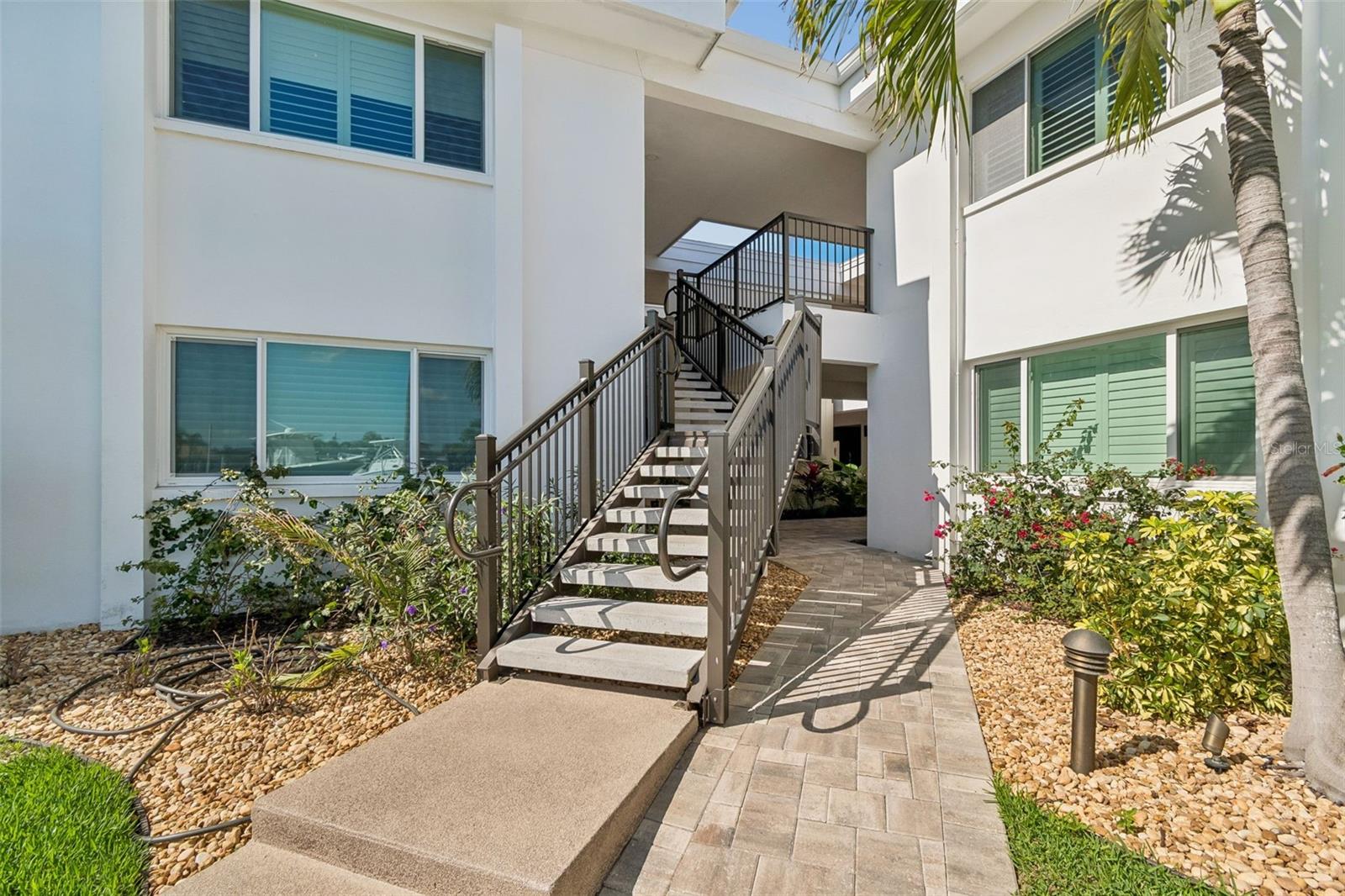 BAY ISLAND CONDO ISLAND ESTATES - Residential