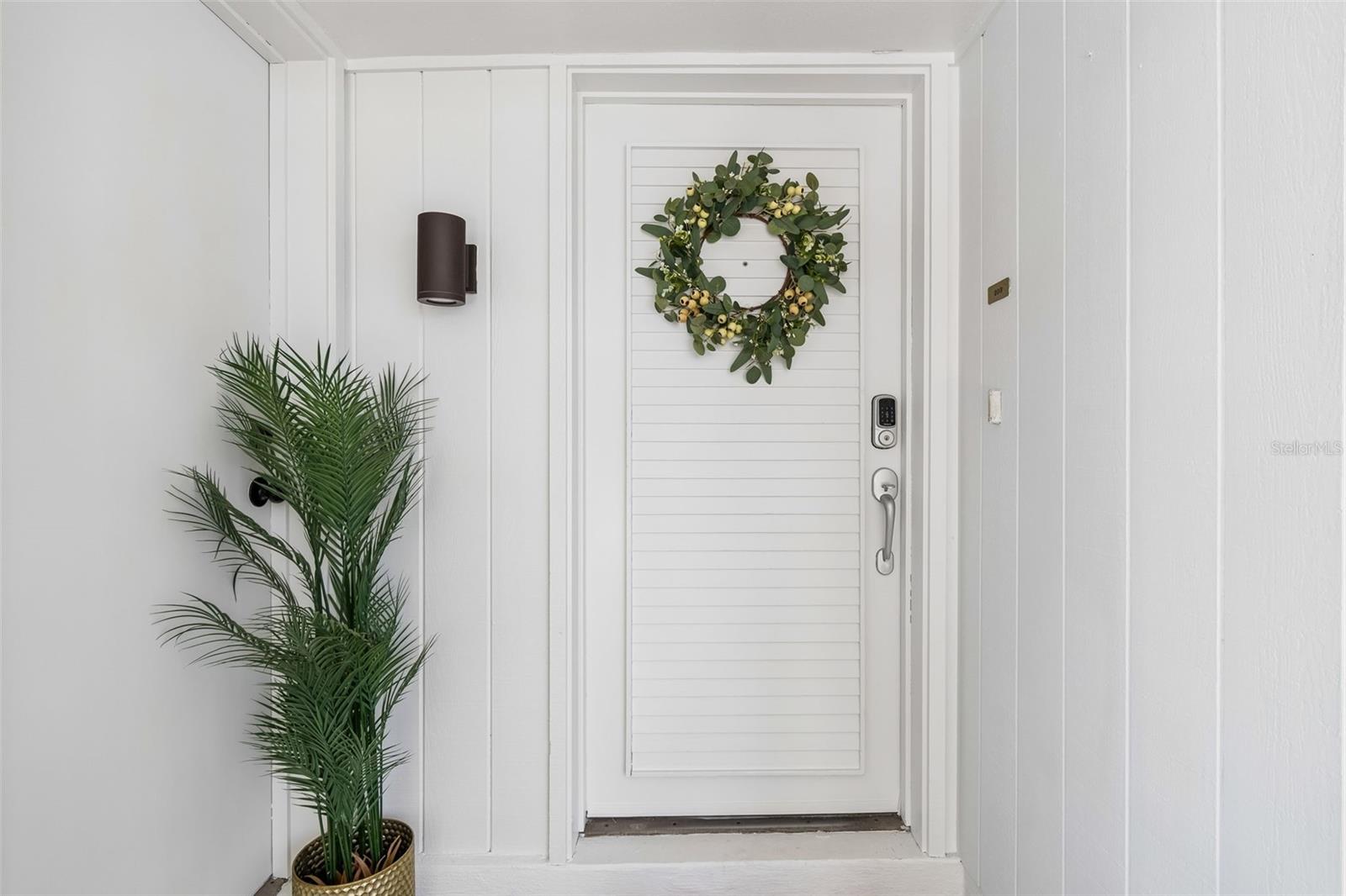 BAY ISLAND CONDO ISLAND ESTATES - Residential