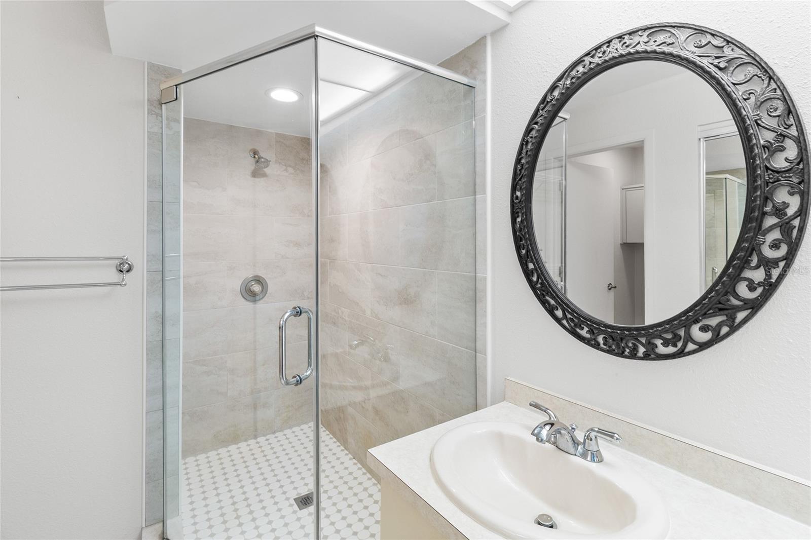 LANDMARK OAKS CONDO - Residential
