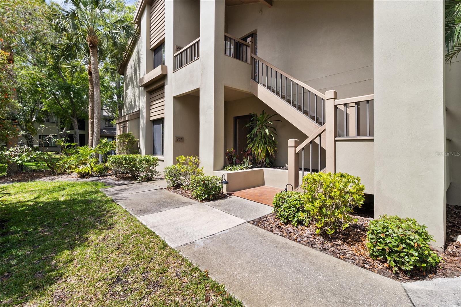 LANDMARK OAKS CONDO - Residential