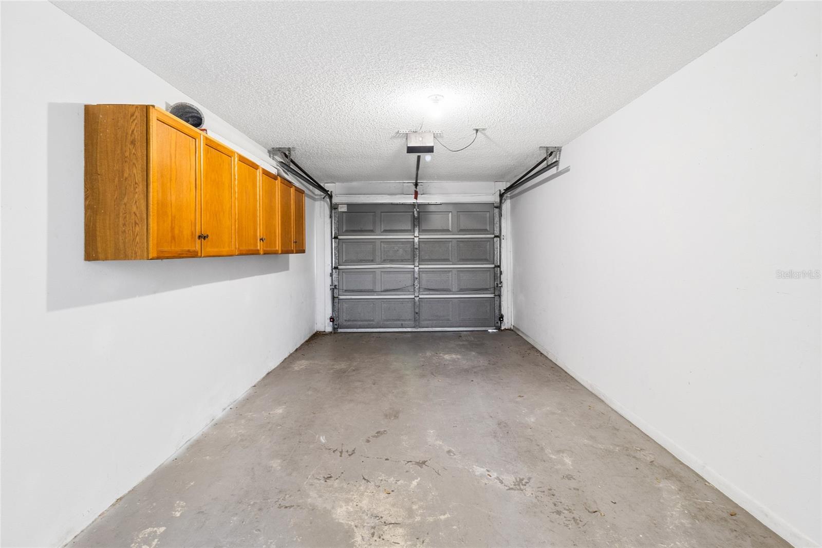 LANDMARK OAKS CONDO - Residential