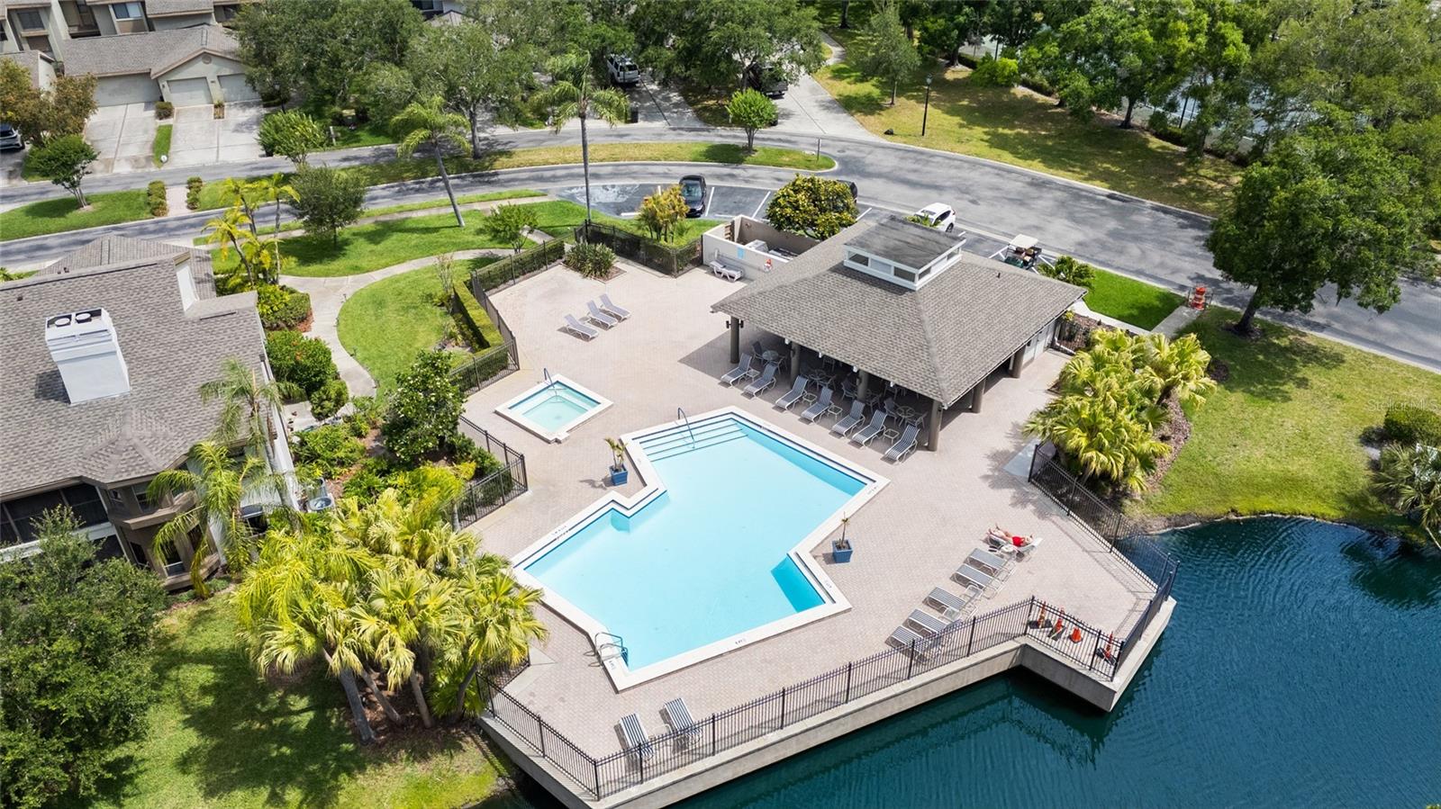 LANDMARK OAKS CONDO - Residential