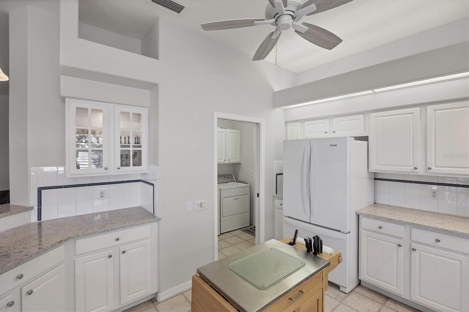 PELICAN POINTE GOLF & COUNTRY CLUB - Residential