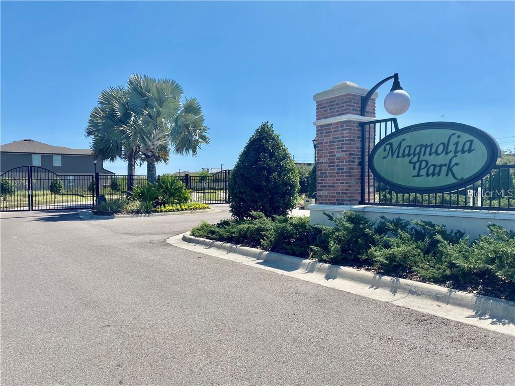 9141 HILLCROFT DRIVE