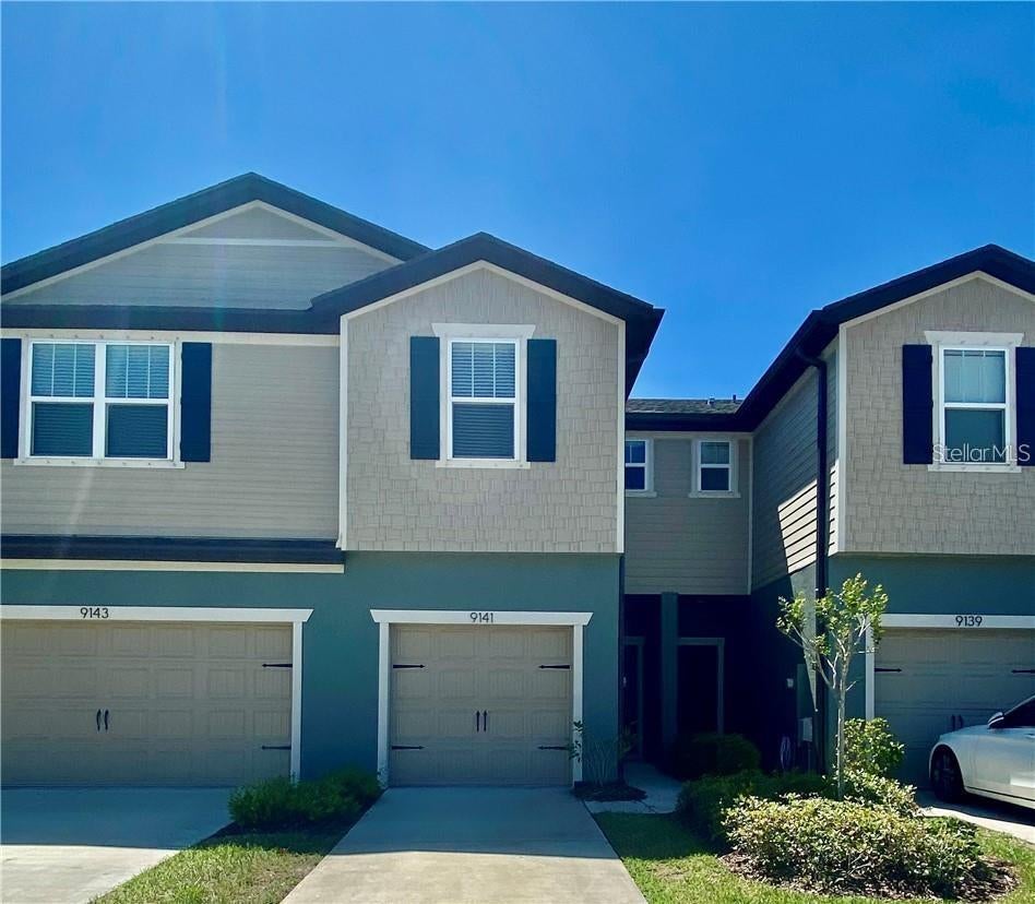 9141 HILLCROFT DRIVE