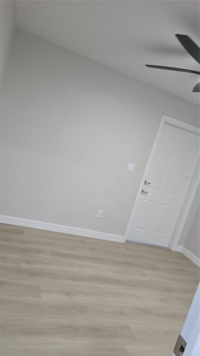 LINCOLN ESTATES - Residential