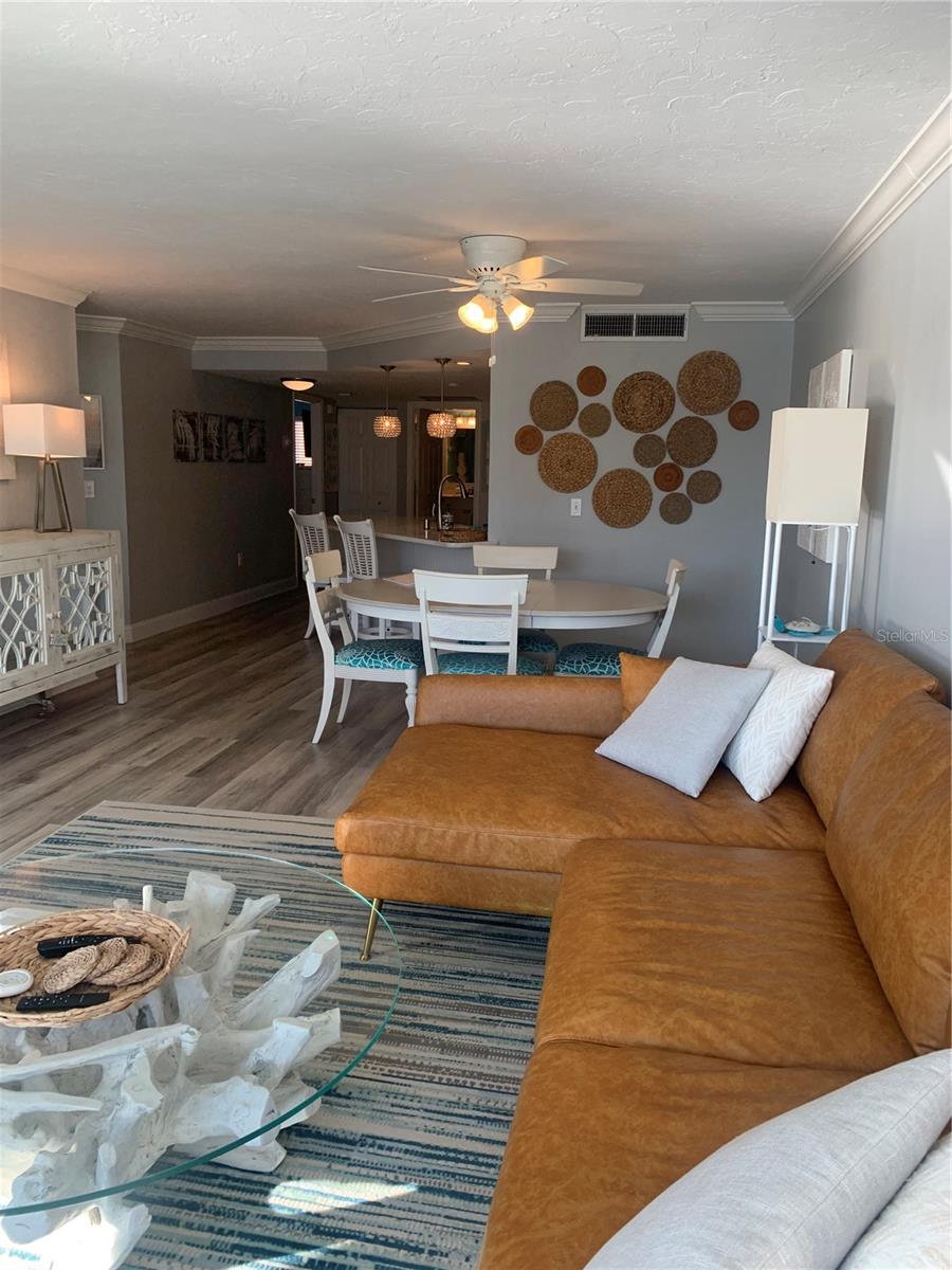 MOORINGS - Residential Lease