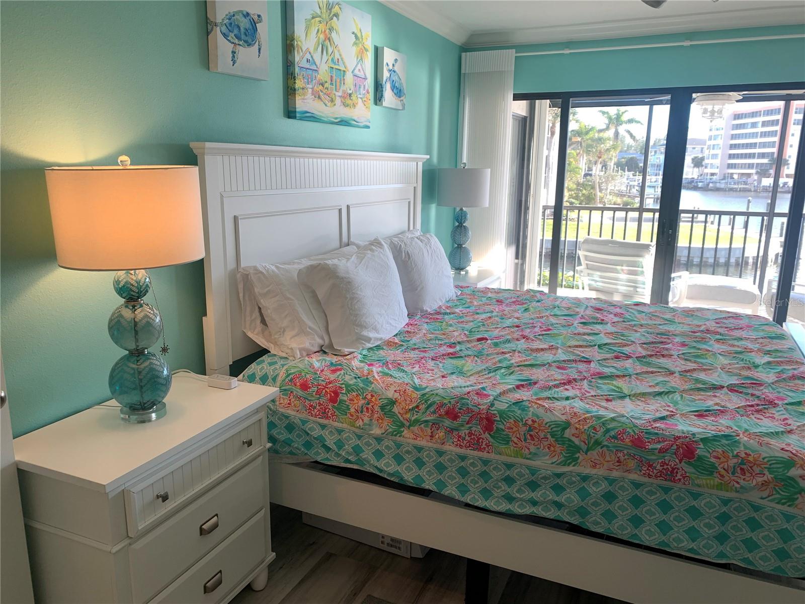 MOORINGS - Residential Lease