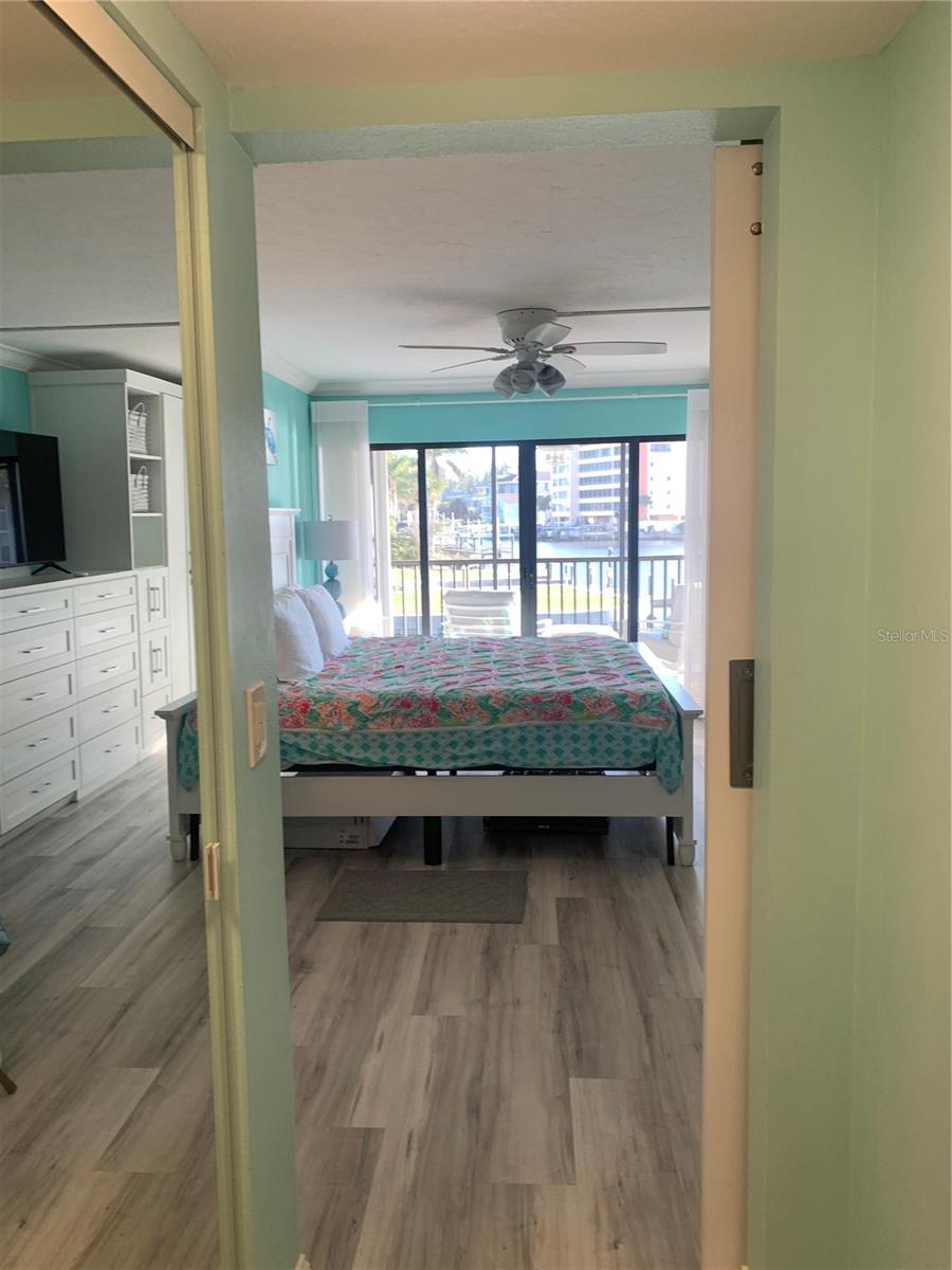 MOORINGS - Residential Lease