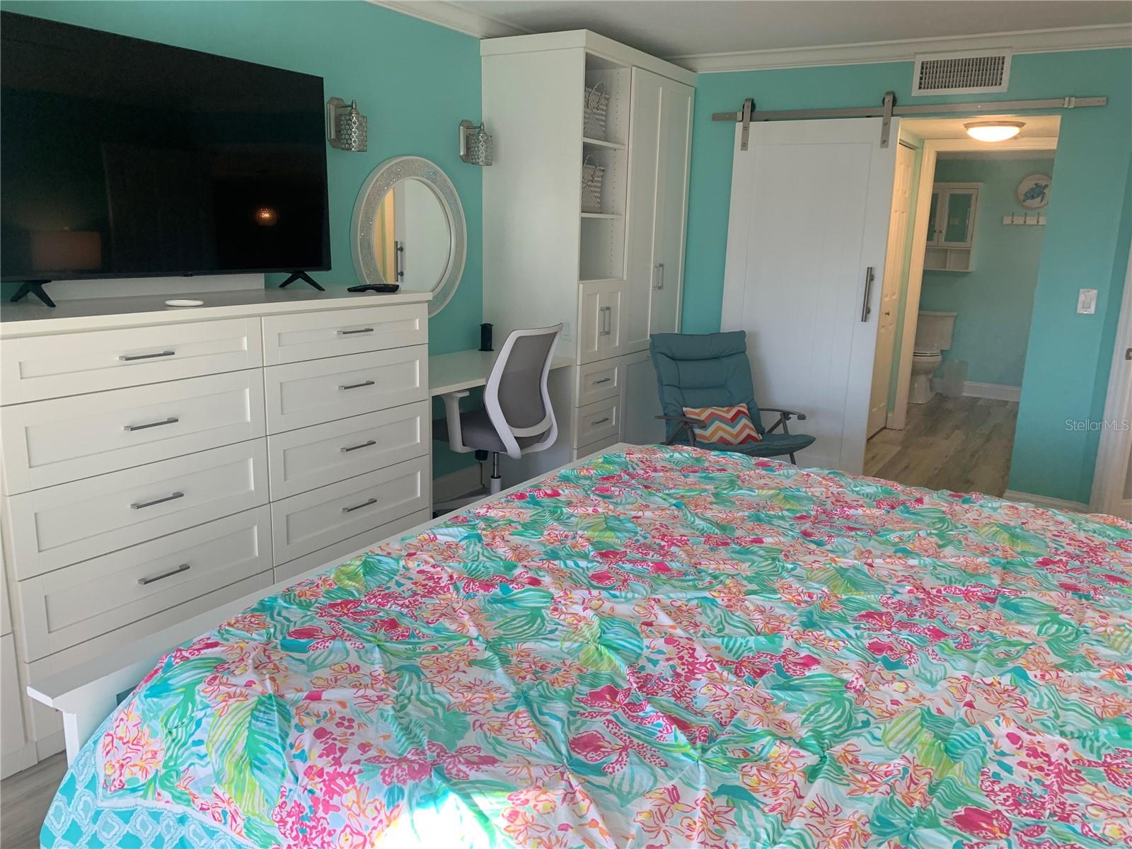 MOORINGS - Residential Lease