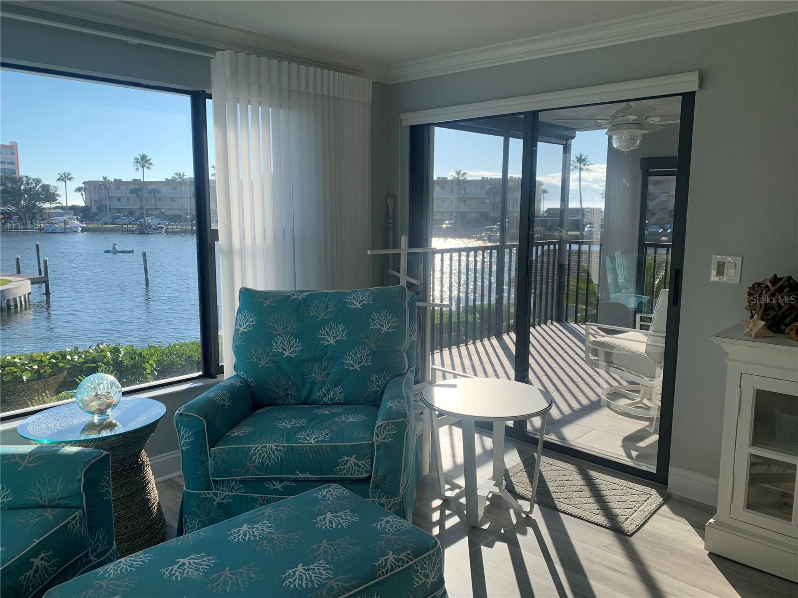 MOORINGS - Residential Lease