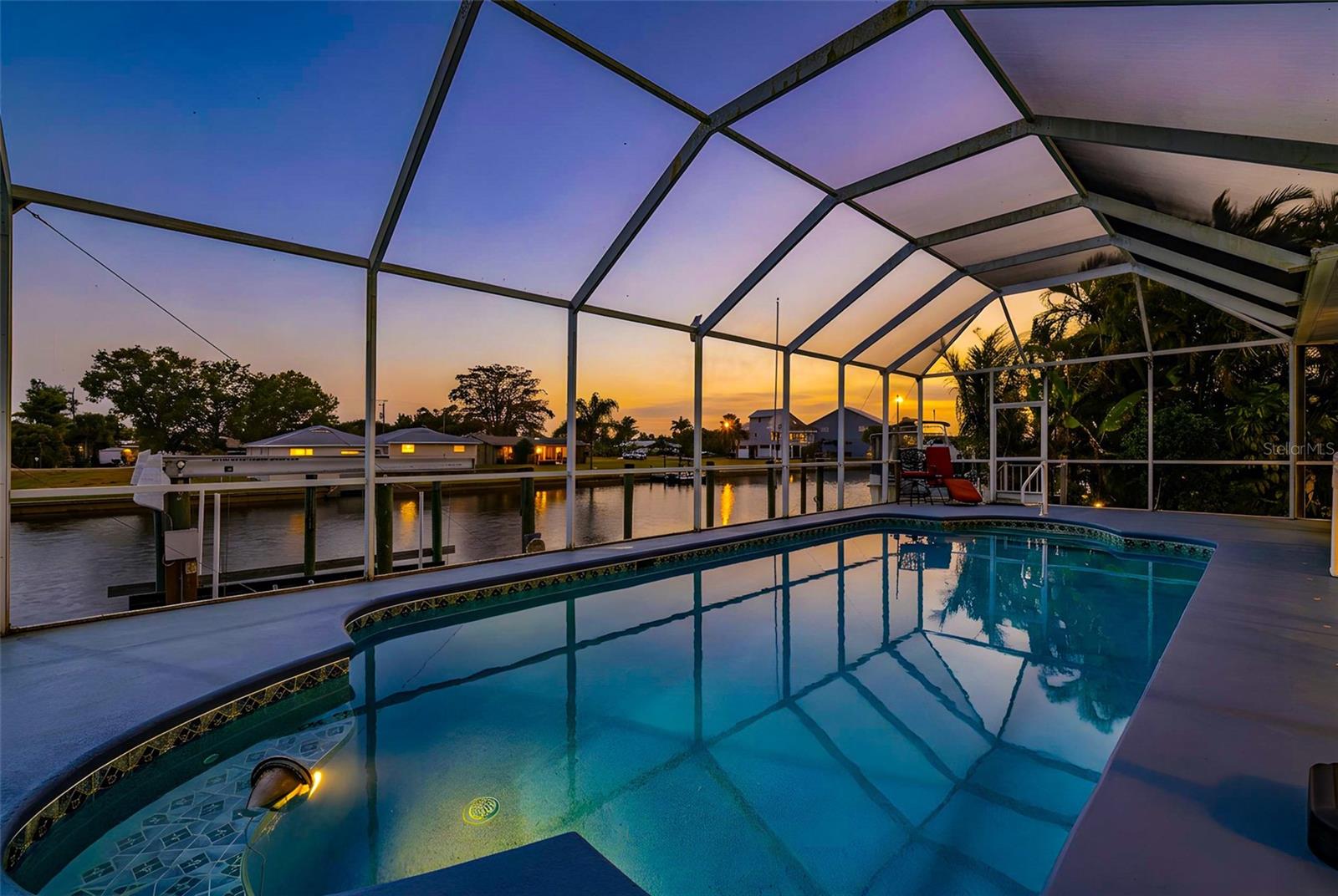 2107 SAINT CROIX AVENUE